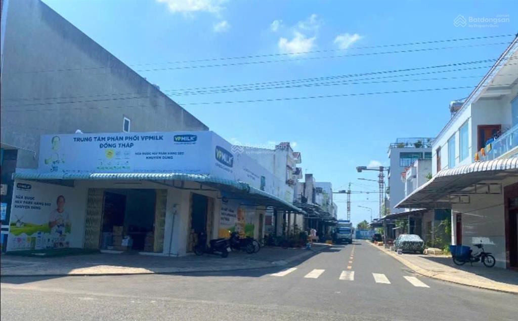 Chính chủ bán nhà góc 2 mặt tiền ngay chợ mỹ phú, tp. cao lãnh, đồng tháp