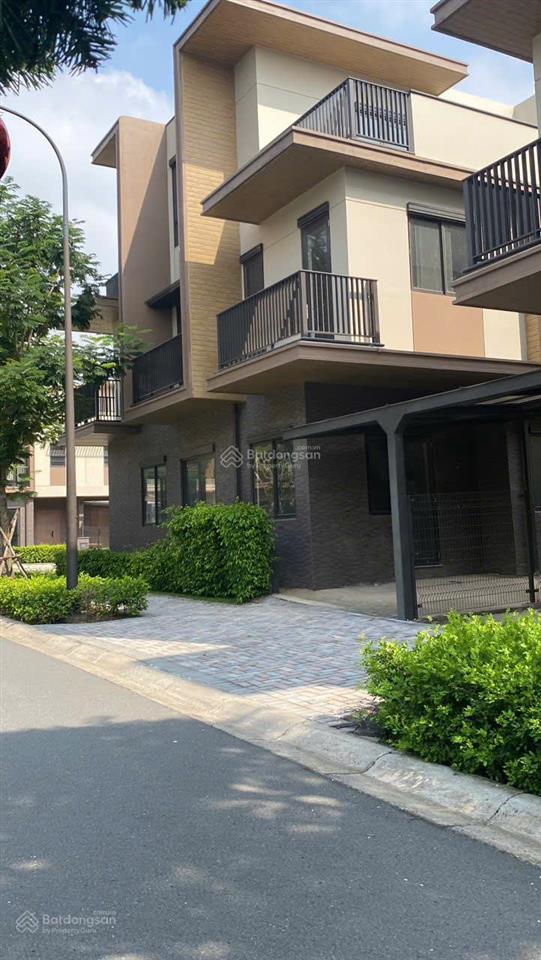 Bán nhà phố vườn izumi canaria  giỏ hàng cđt, chiết khấu đến 11%, thanh toán trong 36 tháng