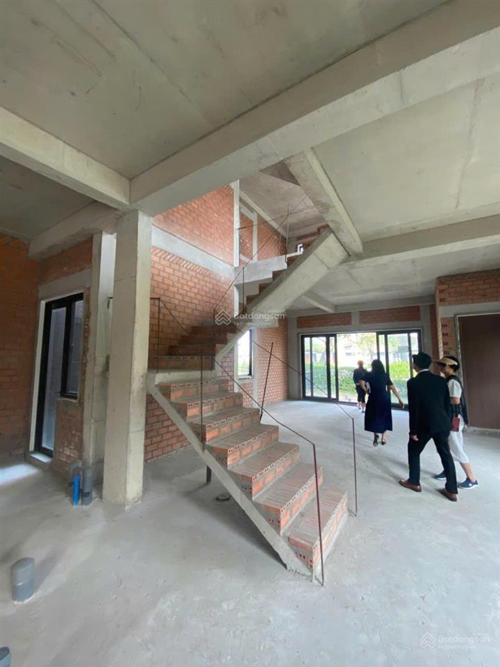 Bán nhà phố vườn izumi canaria  giỏ hàng cđt, chiết khấu đến 11%, thanh toán trong 36 tháng