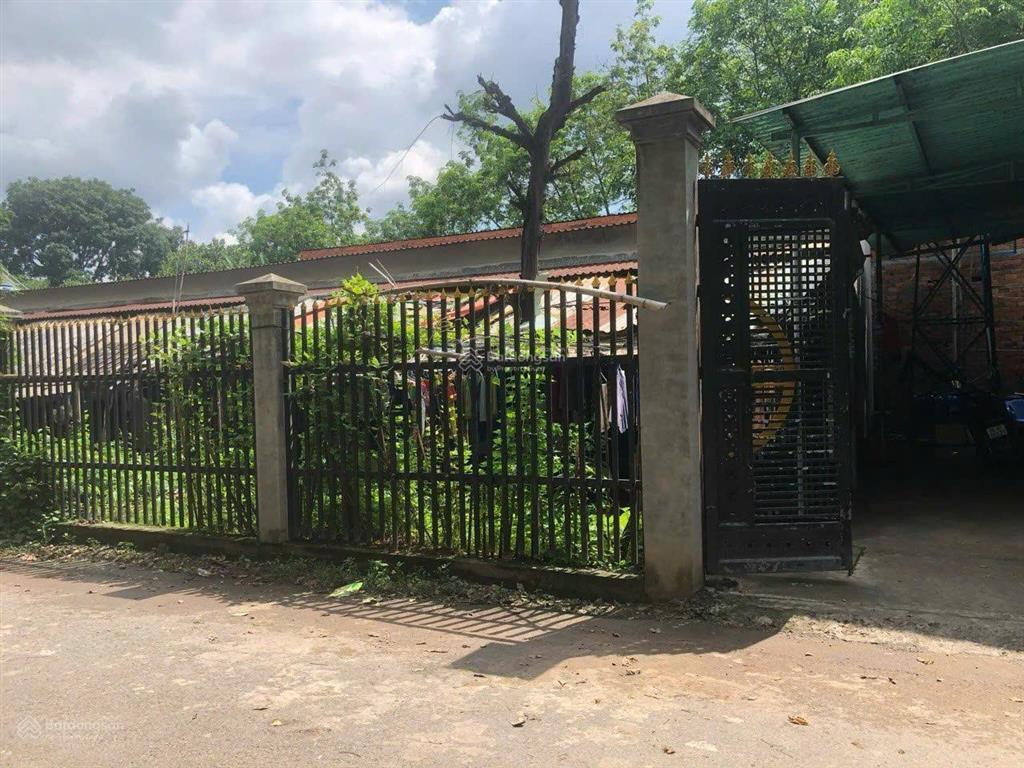 Chính chủ bán đất nền định hòa, bình dương cũ có dãy nhà trọ và kiot 598m2 thu nhập hàng tháng 13tr