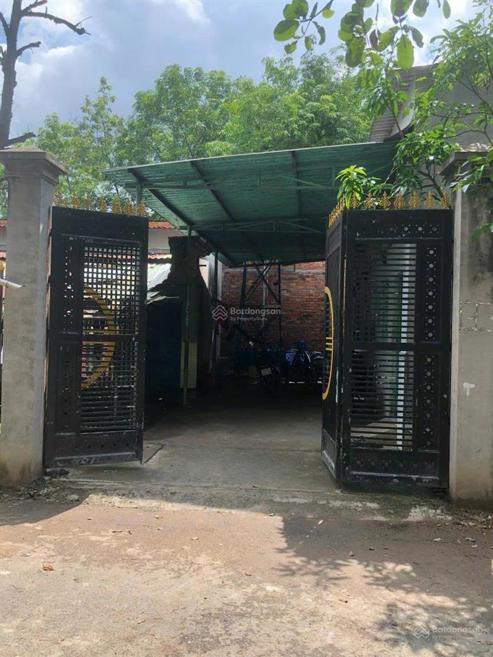 Chính chủ bán đất nền định hòa, bình dương cũ có dãy nhà trọ và kiot 598m2 thu nhập hàng tháng 13tr