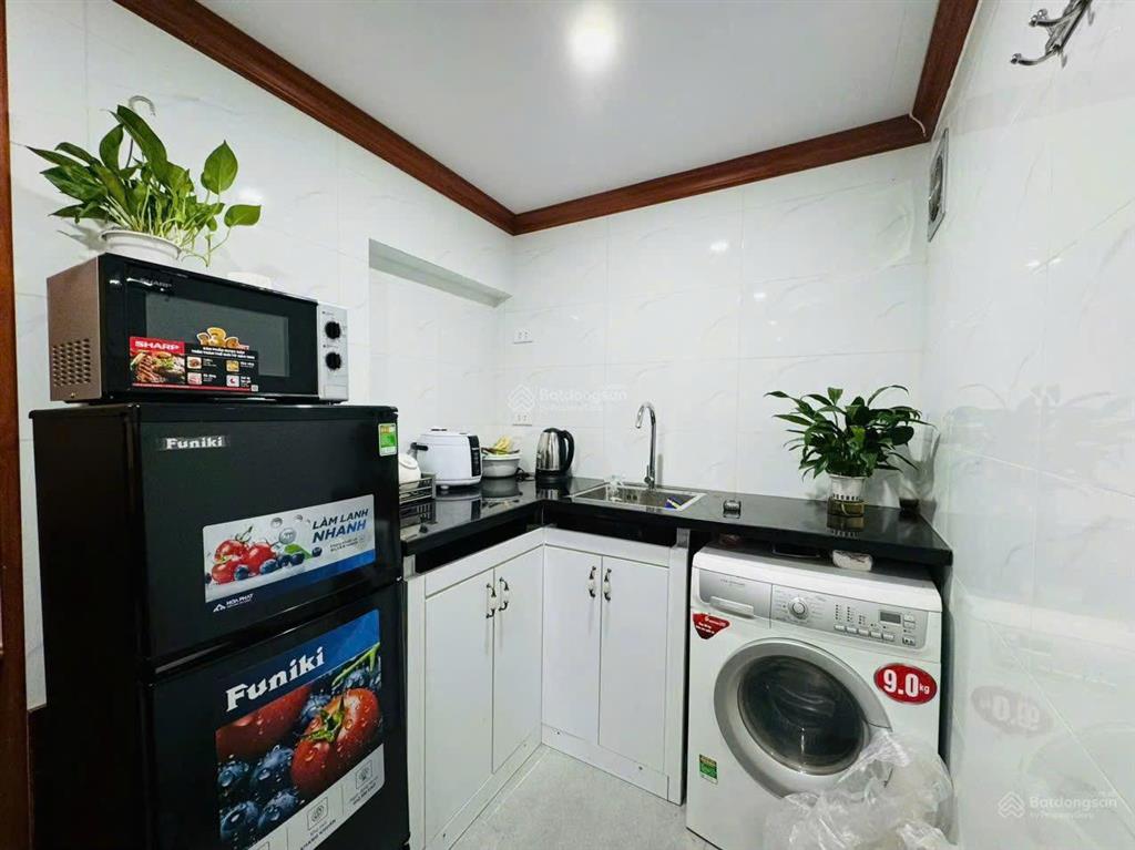 Bán gấp tập thể tầng 1 - 70m2 tại số 5 Ngõ 72, Bùi Ngọc Dương, Q. Hai Bà Trưng