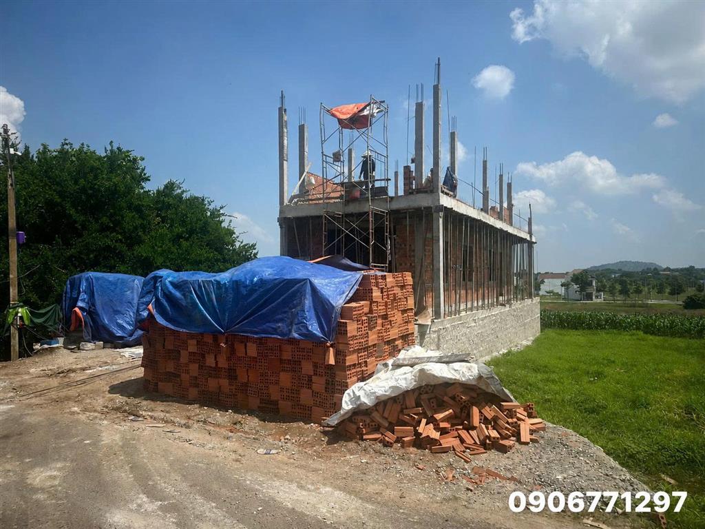 CHỦ CẦN TIỀN GẤP BÁN LỖ LÔ ĐẤT ĐƯỜNG SỐ 28 - THÀNH PHỐ BÀ RỊA - Gía 1 tỷ 630