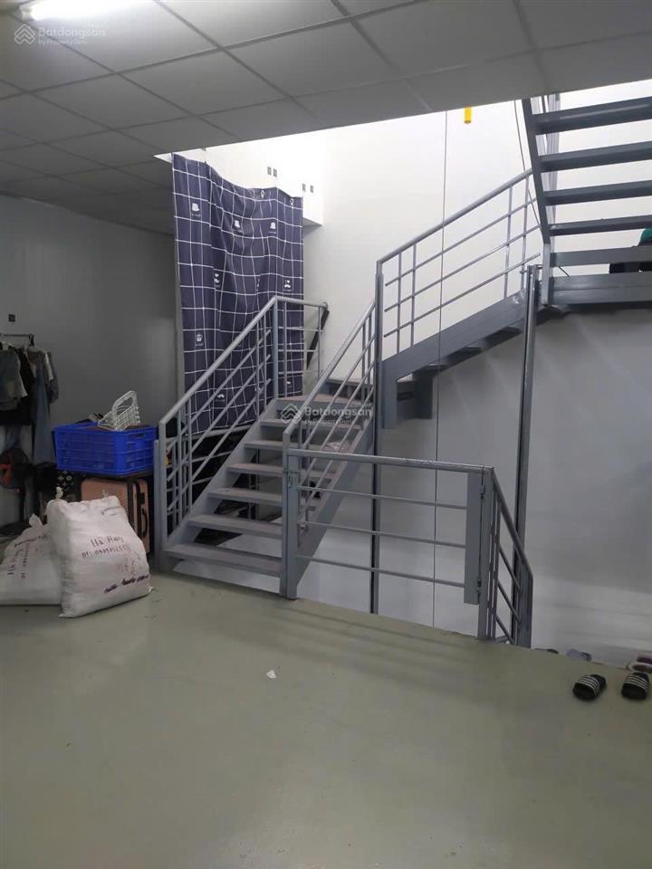 Bán gấp xưởng mới Tân Hương 150,4m 1 trệt 1 lầu + sân thượng 9,8 tỷ