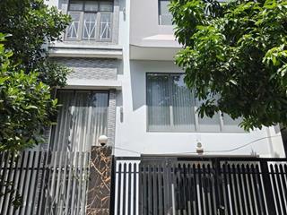 Đi định cư, bán gấp nhà dự án Huy Hoàng - Đảo Kim Cương Hồ Chí Minh.