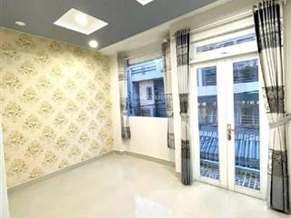 Mặt tiền 4,5m nở hậu nhỉnh 5 tỷ 3 tầng 4pn cách 15m ra đường gò xoài