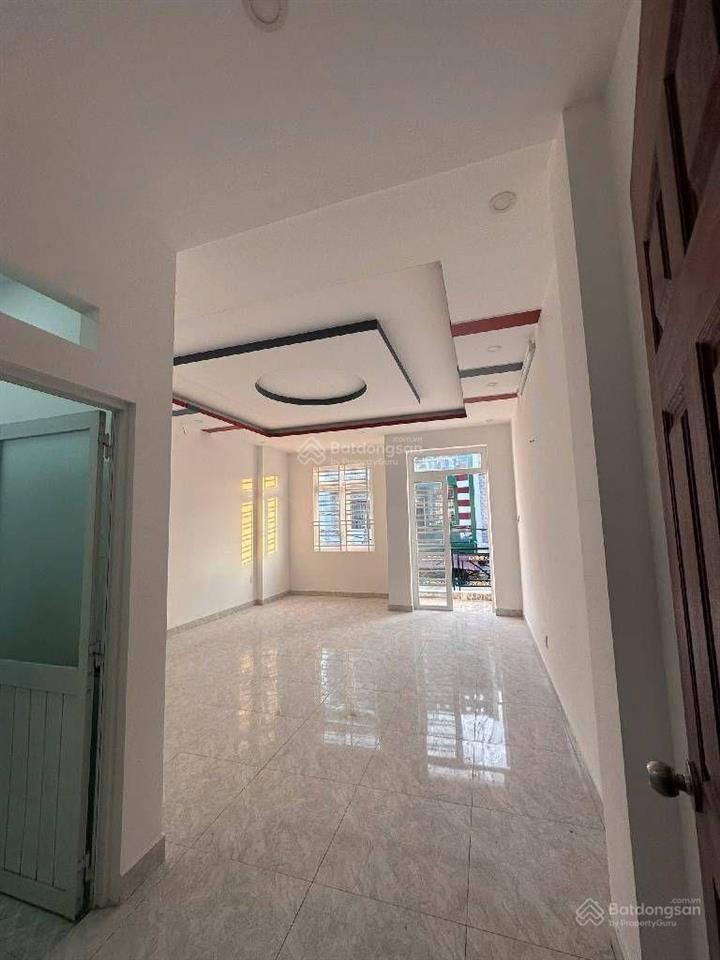 Trường kim đồng nhà 3 tầng nở hậu 4,5 x 20 (95m2) 4 pn chỉ nhỉnh 6 tỷ hẻm xe hơi 7m thông