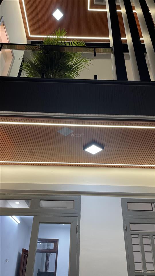 Mặt tiền kinh doanh 80m2(4 x 20) 4 tầng chỉ 5,x tỷ gần trường kim đồng cách ql1a 100m