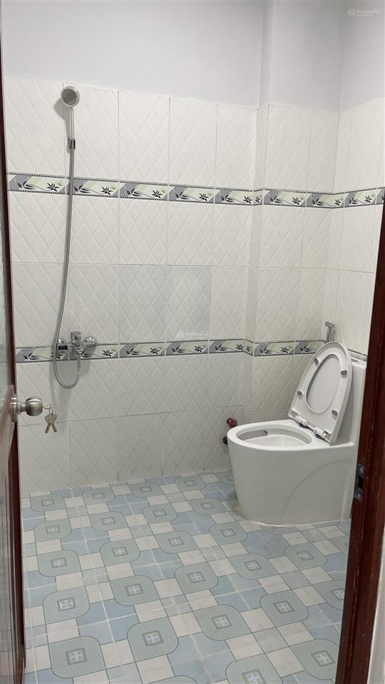 Mặt tiền kinh doanh 80m2(4 x 20) 4 tầng chỉ 5,x tỷ gần trường kim đồng cách ql1a 100m