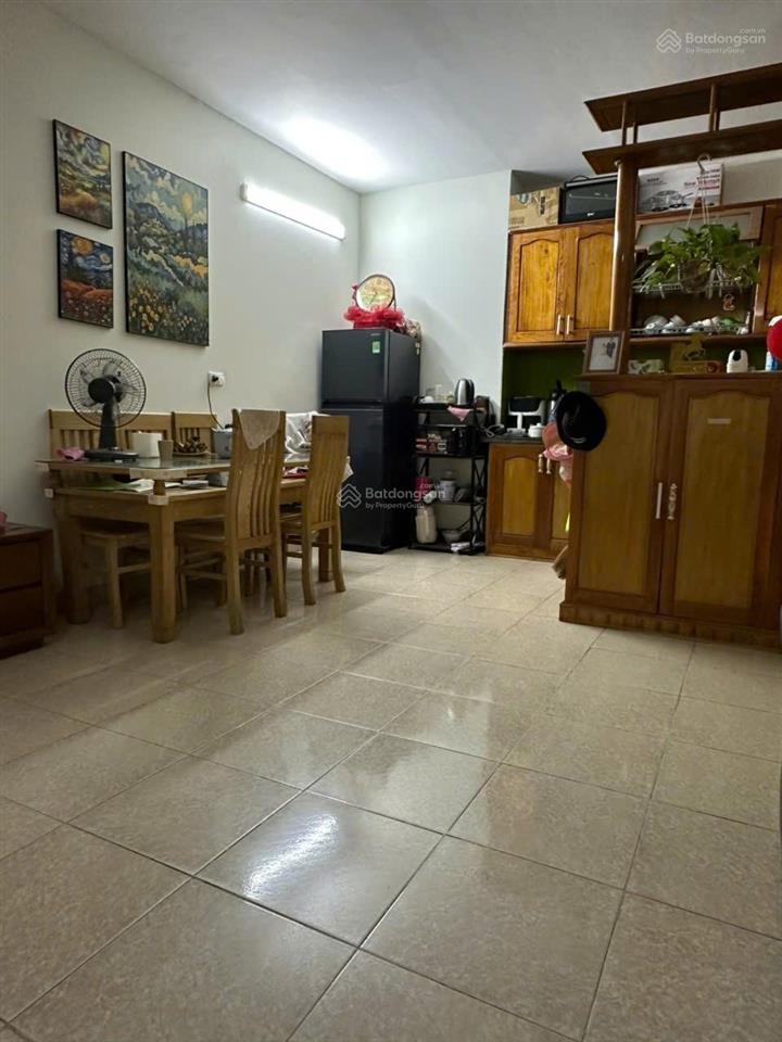 Bán căn góc 115m2, 3pn, 2vs, 1 phòng đa năng, 1 ban công, tầng đẹp tại tòa tân việt