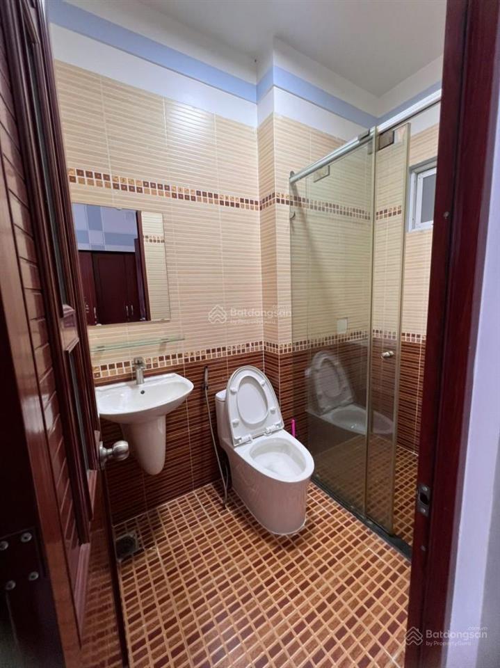 Nhà 5 tầng  ô tô ngủ trong nhà  đường dương đình hội, phước long b, q9  dt 74m2 (4x18)  5.9 tỷ