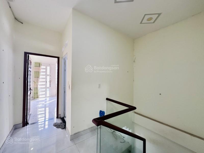 Bán nhà 2 tầng  ở ngay  hxh đường võ văn ngân, phường bình thọ, thủ đức  dt 56m2 (4x14)  5 tỷ