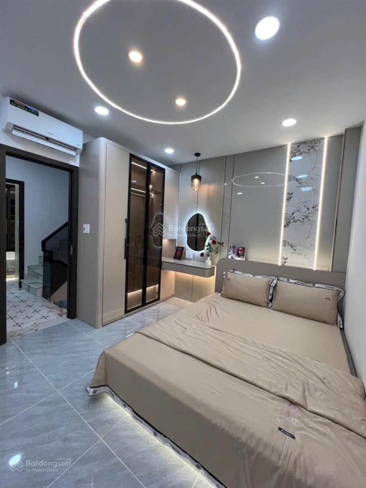 Bán nhà 3 tầng ở ngay, hxh đường võ văn ngân, linh chiểu, thủ đức, dt 47m2 (3.9x11.7), giá 5 tỷ