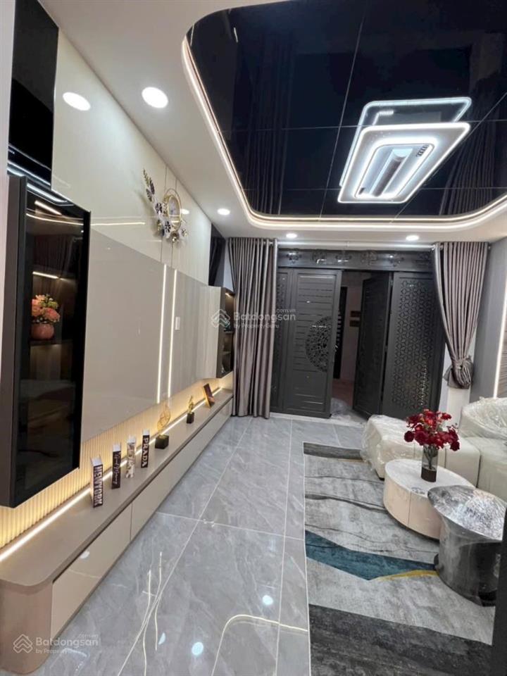 Bán nhà 3 tầng ở ngay, hxh đường võ văn ngân, linh chiểu, thủ đức, dt 47m2 (3.9x11.7), giá 5 tỷ