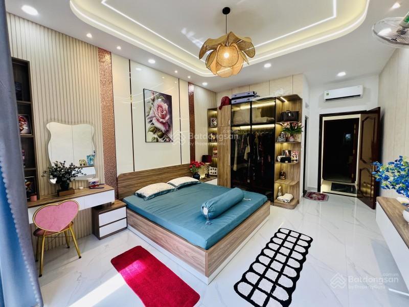 Bán nhà 3 tầng, hxh 6m đường bưng ông thoàn, phường phú hữu, quận 9, dt 66m2  5.6 tỷ