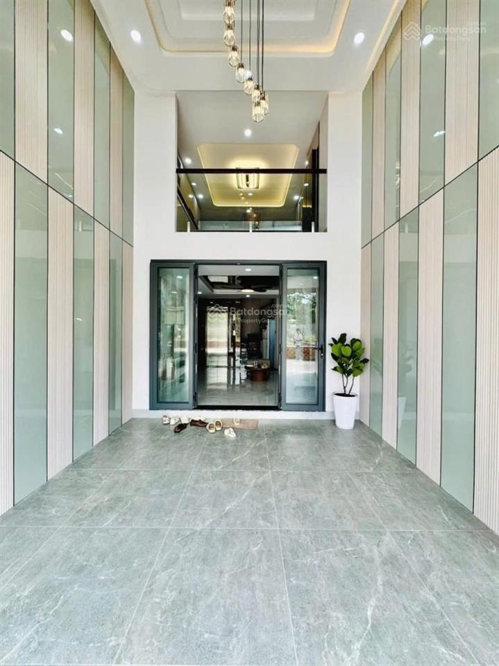 Bán nhà 5 tầng, hxh đường nguyễn thị định, bình trưng tây, q2. dt 58m2 (4 x 14.2)  5,8 tỷ