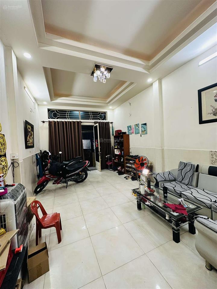 Bán nhà 3 tầng, hẻm xe hơi, đường gò cát, phường phú hữu, quận 9. dt 60m2 (4m x 15m), 5.2 tỷ