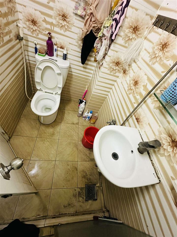 Bán nhà 3 tầng, hẻm xe hơi, đường gò cát, phường phú hữu, quận 9. dt 60m2 (4m x 15m), 5.2 tỷ