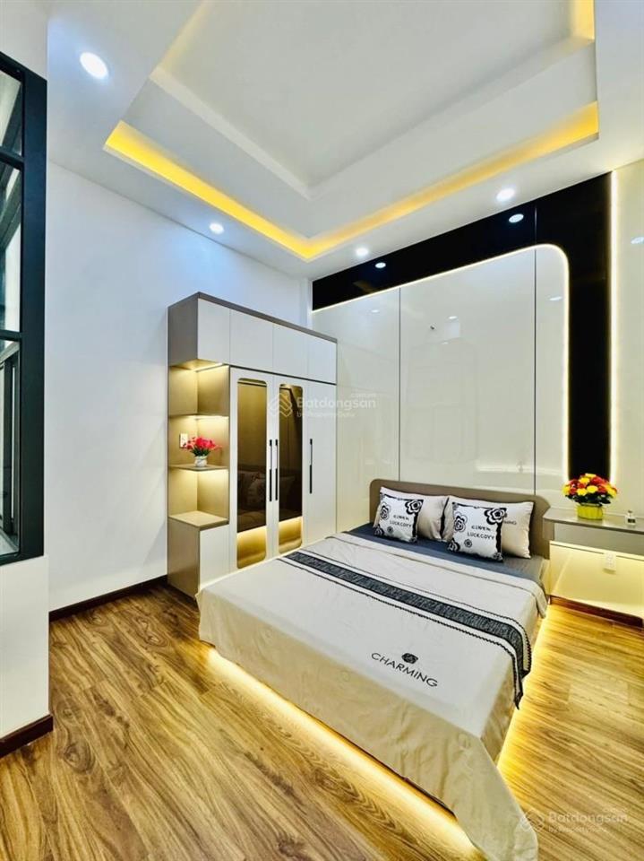 Nhà mới 3 tầng ở ngay, hxh đường hồ bá phấn, phước long a, q9. dt 55m2 (4 x 13.2) giá chỉ 5.5 tỷ