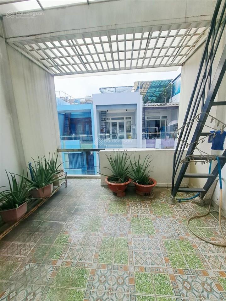 Bán nhà 3 tầng, hxh đường quang trung, phường hiệp phú, quận 9. dt 62m² (4m x 15m), giá chỉ 5,8 tỷ