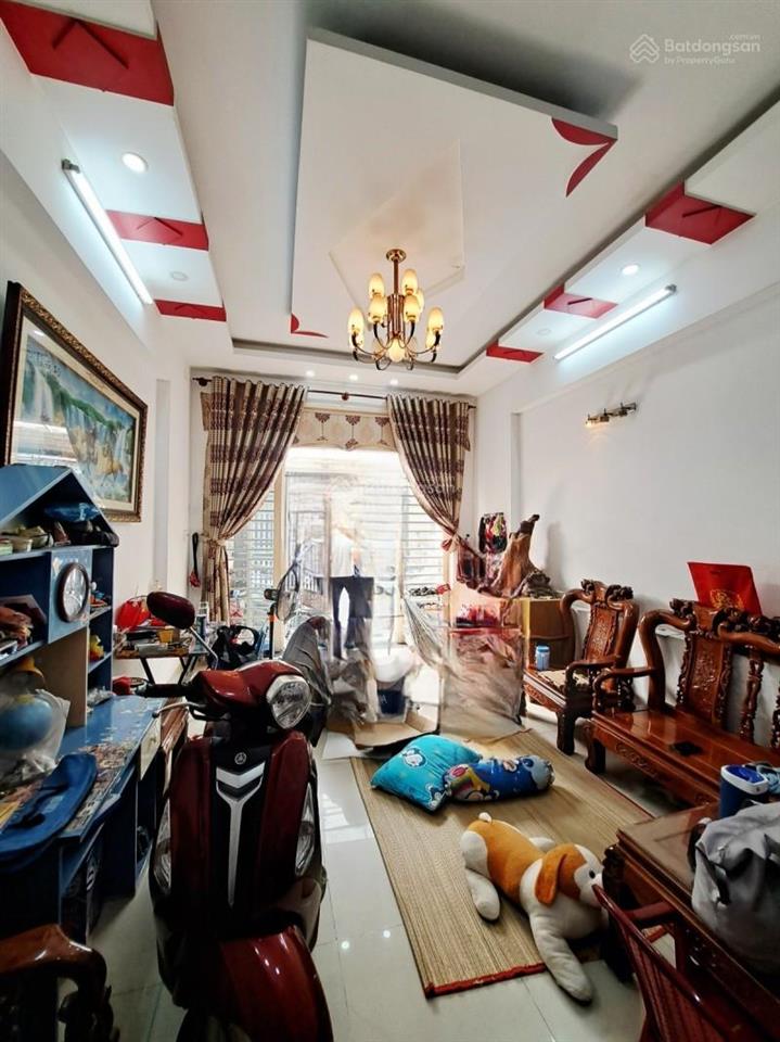 Bán nhà 3 tầng, hxh đường quang trung, phường hiệp phú, quận 9. dt 62m² (4m x 15m), giá chỉ 5,8 tỷ