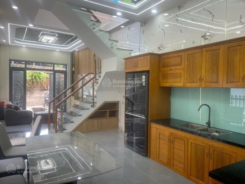 Bán nhà ở ngay 3 tầng, đường man thiện, phường tăng nhơn phú a, quận 9  74m2 (5 x 15), giá 6 tỷ