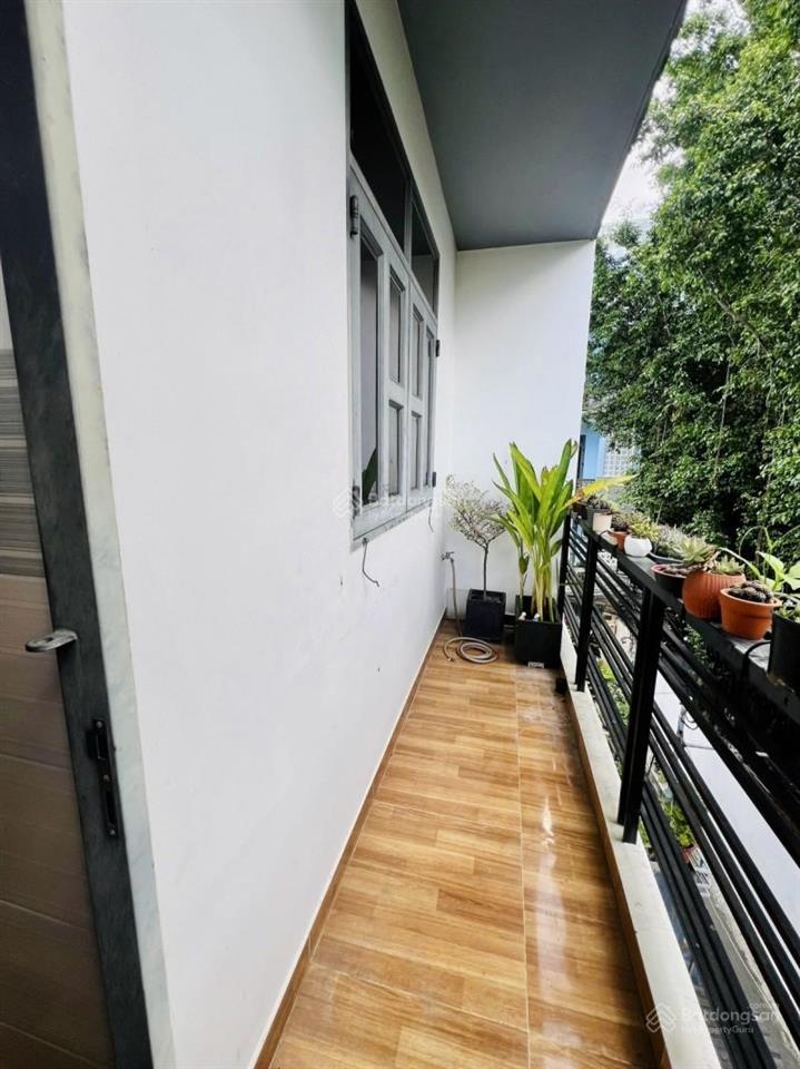 Bán nhà 4 tầng, hxh 8m đường bưng ông thoàn, phường phú hữu, quận 9, dt 62m2  5.2 tỷ
