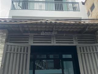 Bán nhà 3 tầng, đường bưng ông thoàn, phường phú hữu, quận 9, dt 75m2  giá chỉ 6 tỷ
