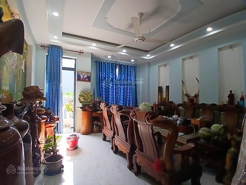 Bán nhà phố 5 tầng  thang máy  kdc phú hồng thịnh 9, dĩ an  dt 101m2 (5 x 22)  giá 8.2 tỷ