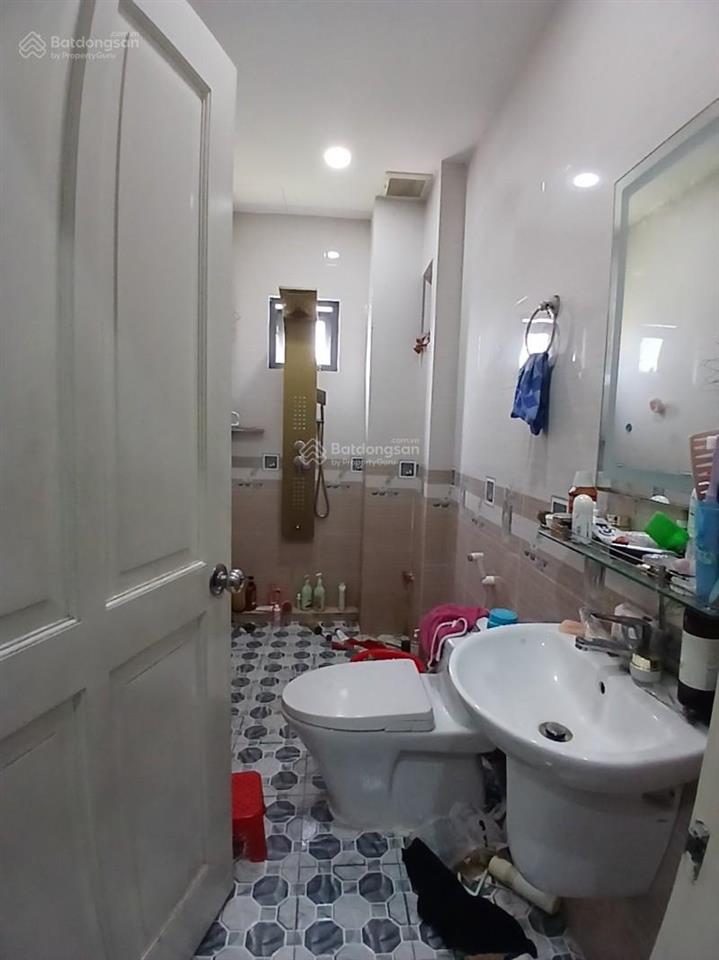 Bán nhà phố 5 tầng  thang máy  kdc phú hồng thịnh 9, dĩ an  dt 101m2 (5 x 22)  giá 8.2 tỷ