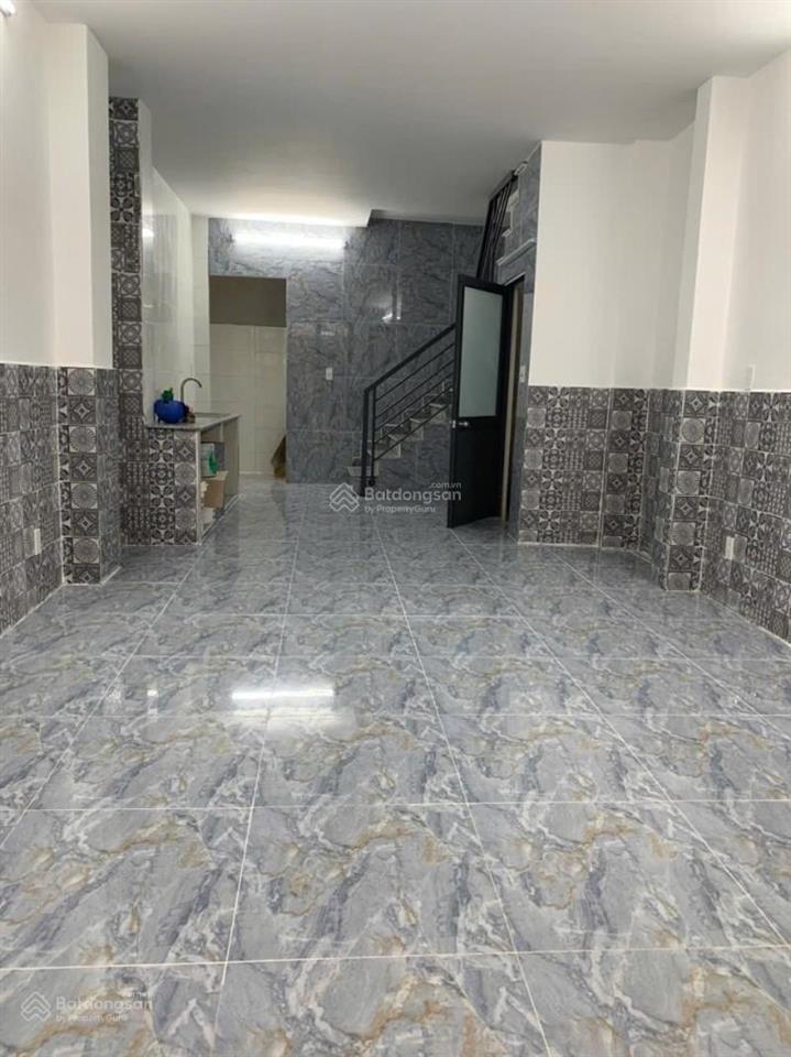 Nhà 2 tầng  ở ngay  hxh đường trần thị điệu, phường phước long b, quận 9, dt 42 m²  giá 3 tỷ