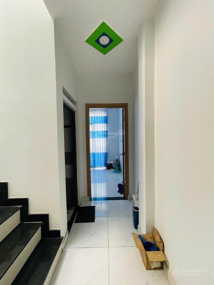 Bán nhà 4 tầng ở ngay, đường lê văn việt, phường hiệp phú, quận 9. dt 42m²  giá chỉ 4.2 tỷ
