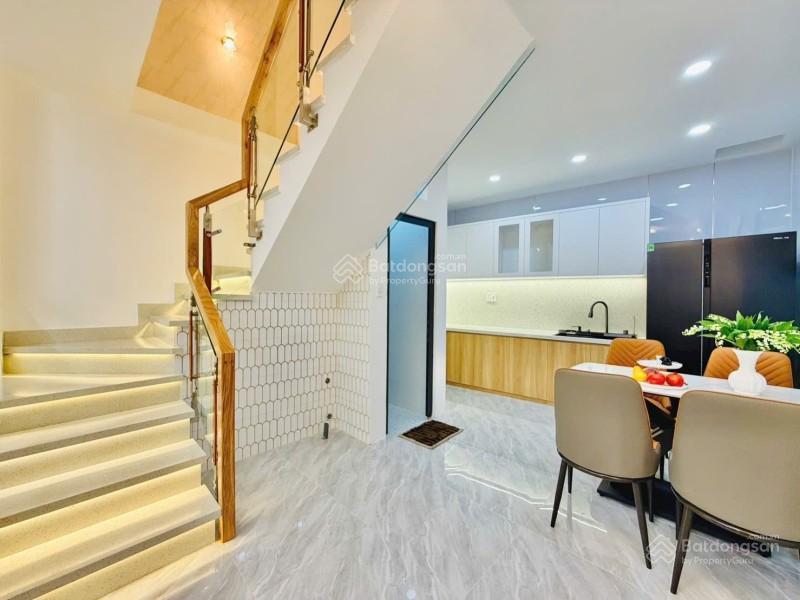 Bán nhà 2 tầng ở ngay, đường lê văn việt, phường hiệp phú, quận 9. dt 36m²  giá chỉ 2.95 tỷ