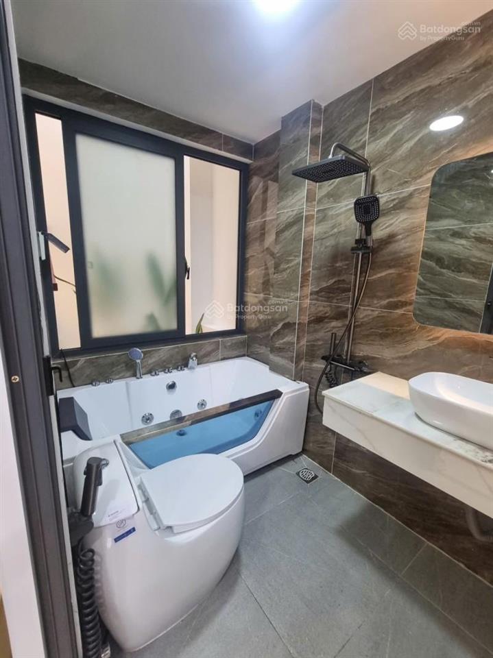 Bán nhà ở ngay, ô tô đỗ cửa, đường tây hòa, phước long a, quận 9, dt 60m2 (4m x 15m)  5.6 tỷ
