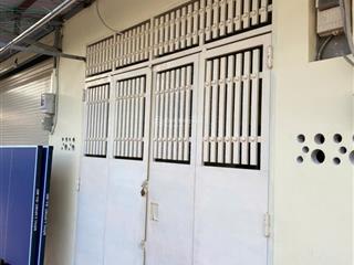 Bán nhà cấp 4 sổ chung, diện tích 4x16m, giá bán 3 tỉ