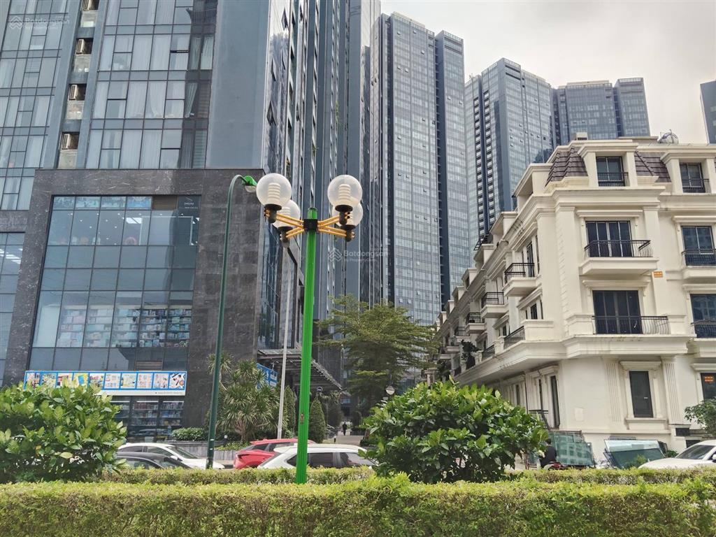 Cho thuê shophouse 5 tầng ia20 ciputra, căn góc 3 mặt thoáng, gần 600m sàn