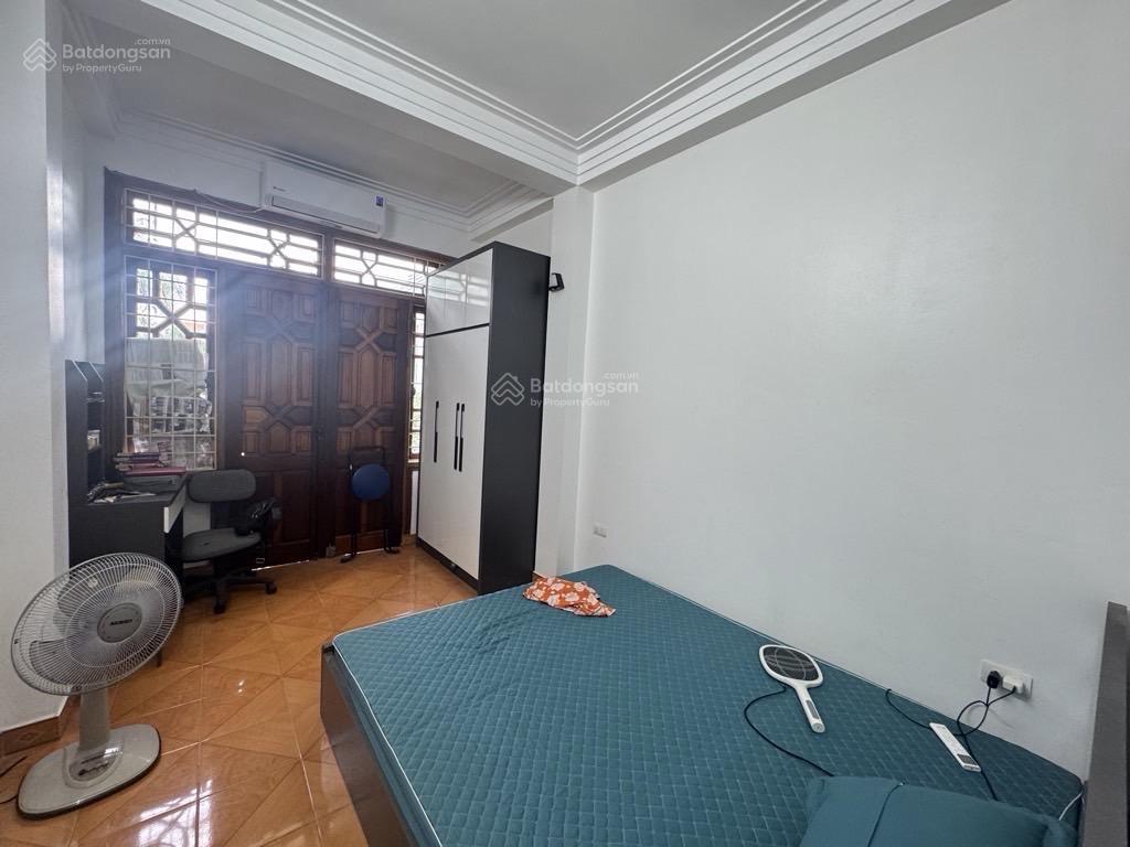 Chính chủ cần bán nhà sát mặt phố chiến thắng, hàng hiếm nhanh tay. dt 30/42m2, 5t, giá 10,5tỷ