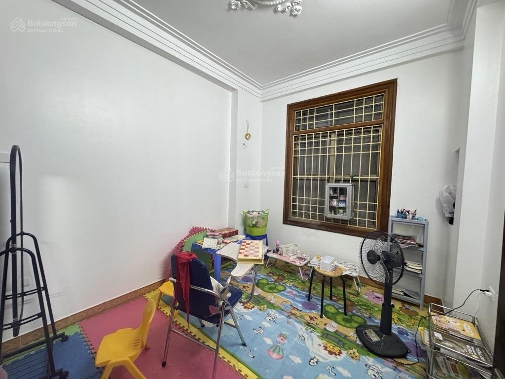 Chính chủ cần bán nhà sát mặt phố chiến thắng, hàng hiếm nhanh tay. dt 30/42m2, 5t, giá 10,5tỷ