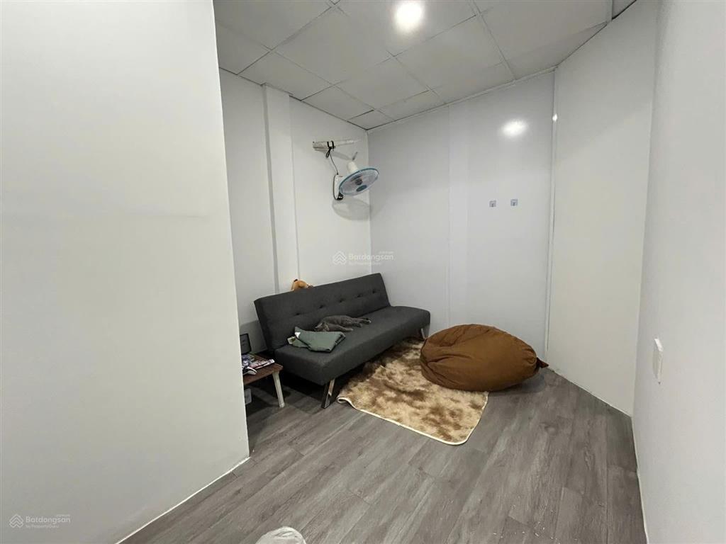 Bán nhà riêng tại cách mạng tháng tám, 7,5 tỷ, 44m2, 3pn, 2wc, chính chủ uy tín