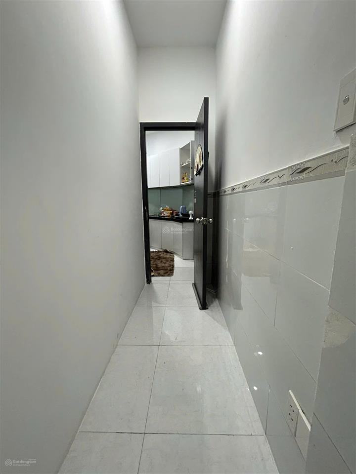 Bán nhà riêng tại cách mạng tháng tám, 7,5 tỷ, 44m2, 3pn, 2wc, chính chủ uy tín