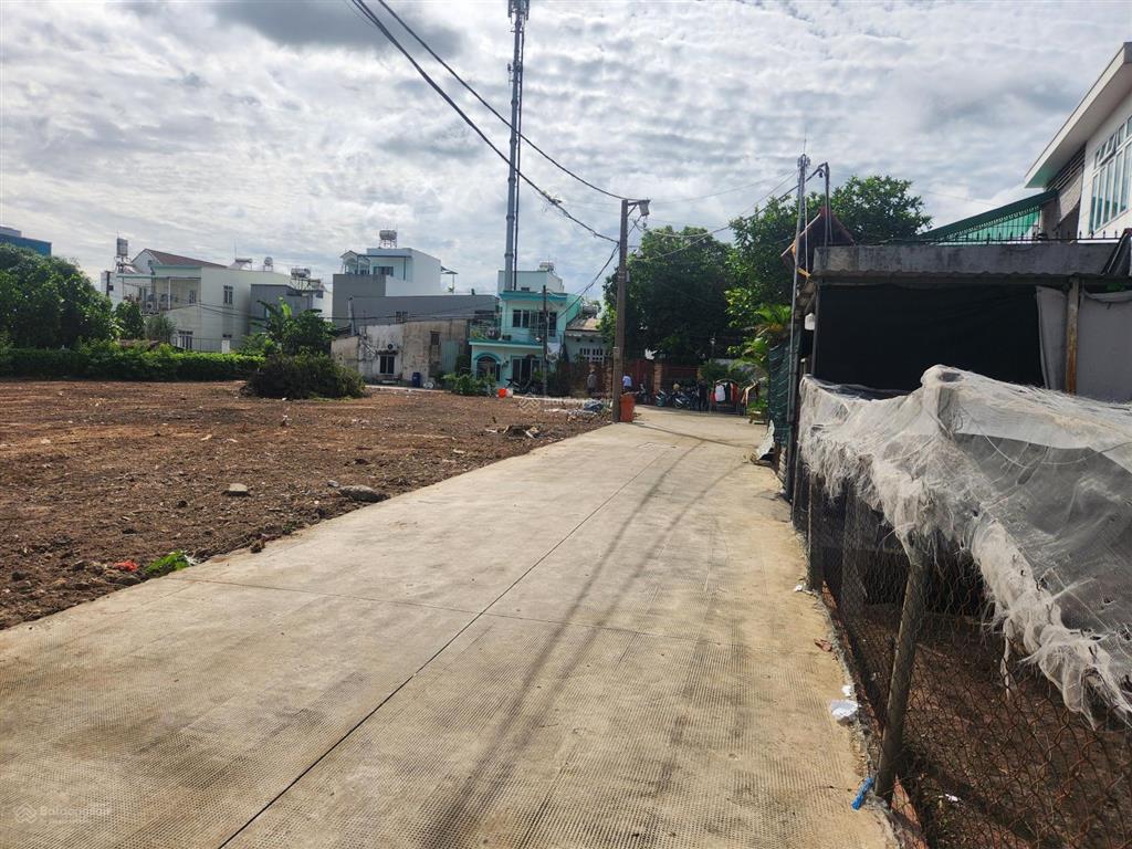 Bán đất tại 1/ lê thị kim, hóc môn, 3,5 tỷ, 90m2, uy tín, đẹp, nhiều tiện ích