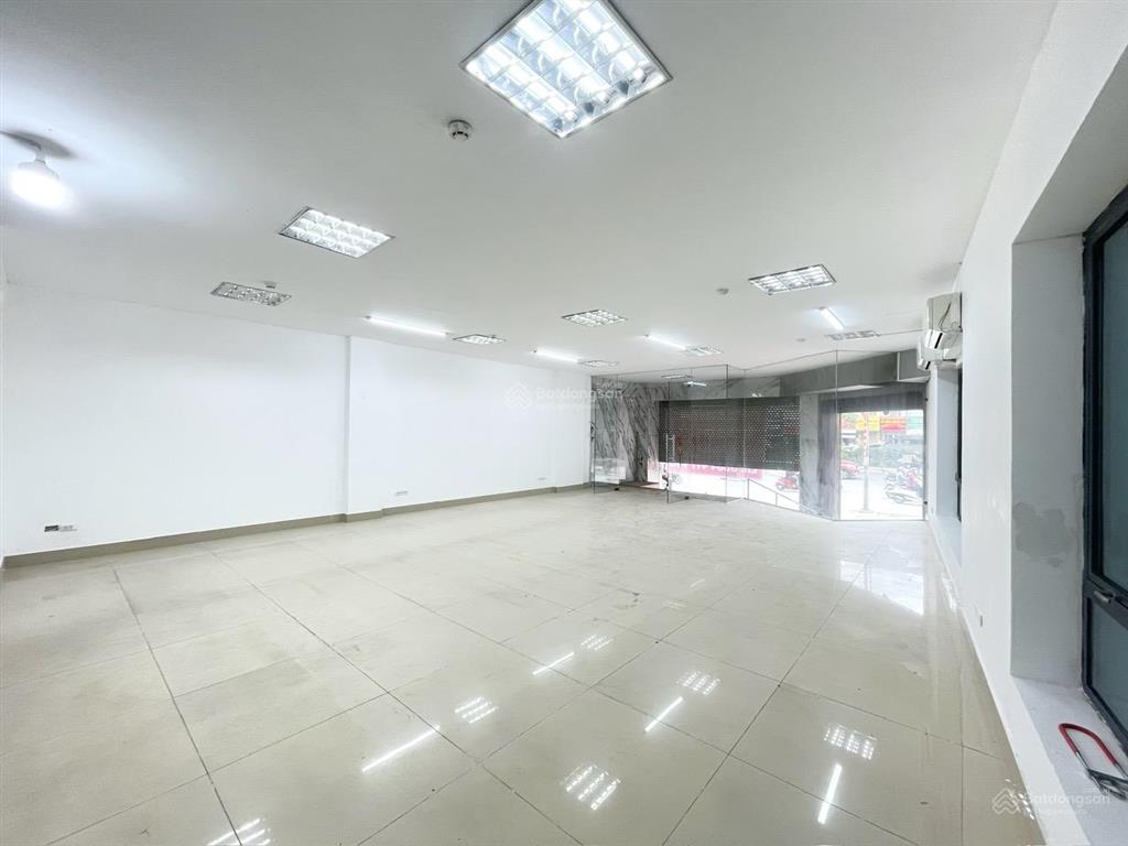 Cho thuê sàn vp lô góc siêu đẹp mặt đường nguyễn xiển (ngay ngã tư nguyễn trãi)