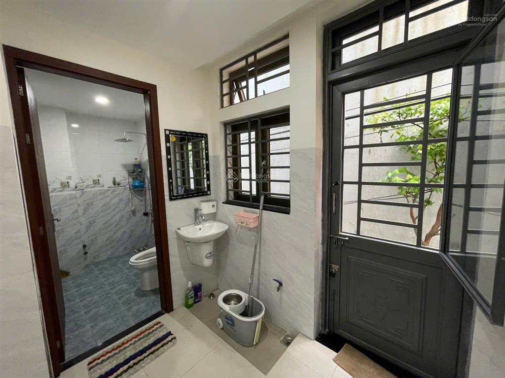 Cho thuê nhà đẹp full nội thất ngay nam hòa xuân  đường hói kiểng