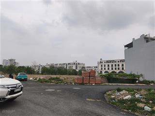 Chính chủ gửi bán lô đất dịch vụ di trạch khu 16.32ha hoài đức giá đầu tư