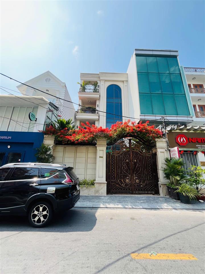 Siêu phẩm biệt thự khu cư xá bắc hải, ngang 8m, có hầm để xe