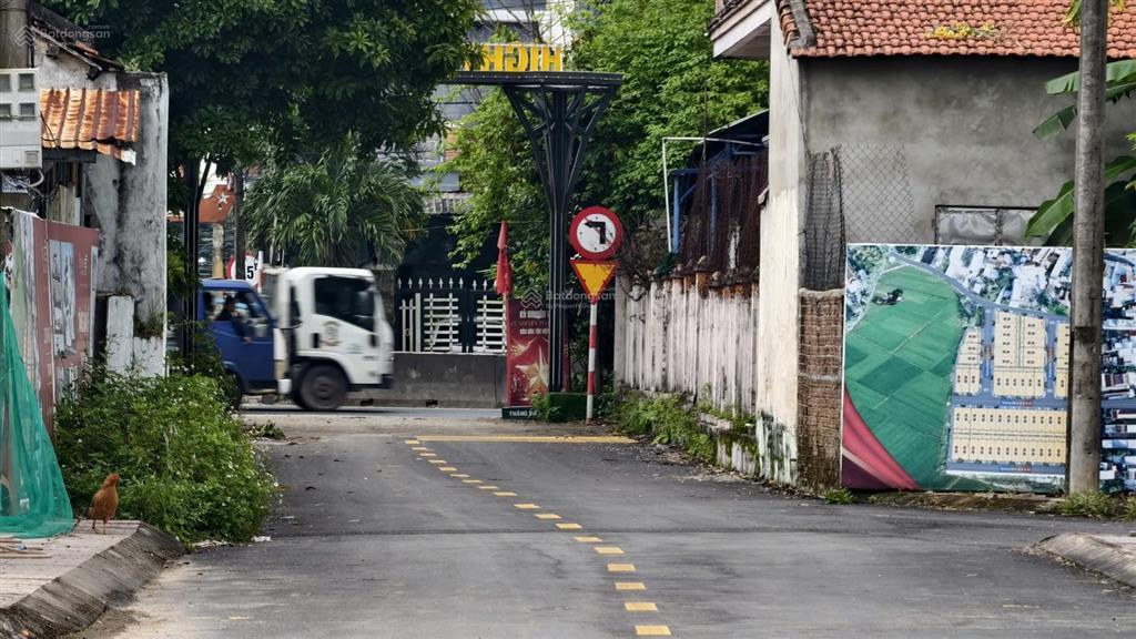 Lô đất cực đẹp nằm ngay ql1a  sẵn hợp đồng cho thuê | giá cực mềm chỉ 1tỷ2