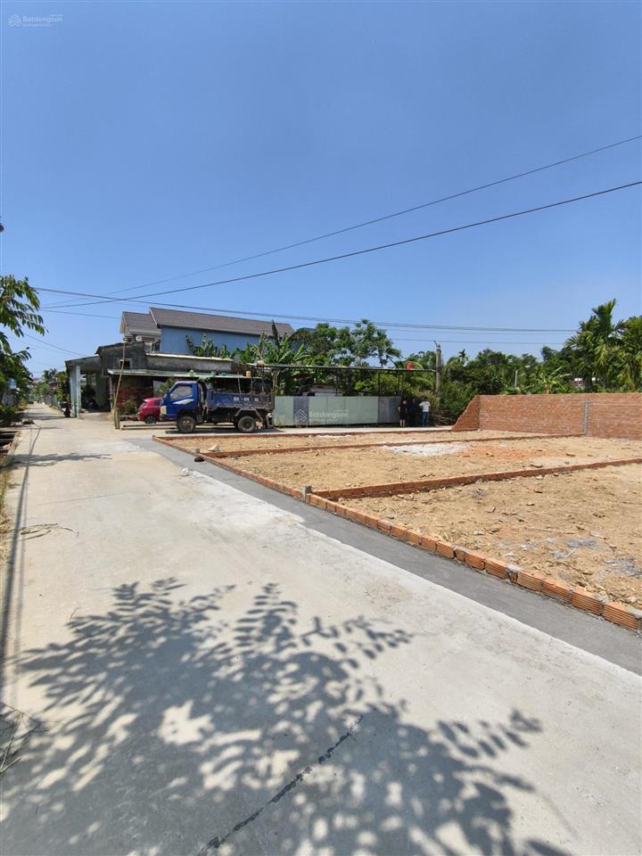 Lô đất 2mt cực đẹp, sau lưng chợ phong thử  full thổ cư, thấy là phải xuống tiền nhanh