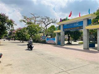 Diện tích 160m2 lô  góc 2mt siêu đẹp sau lưng chợ phong thử  giá cực mềm chỉ 9xxtr