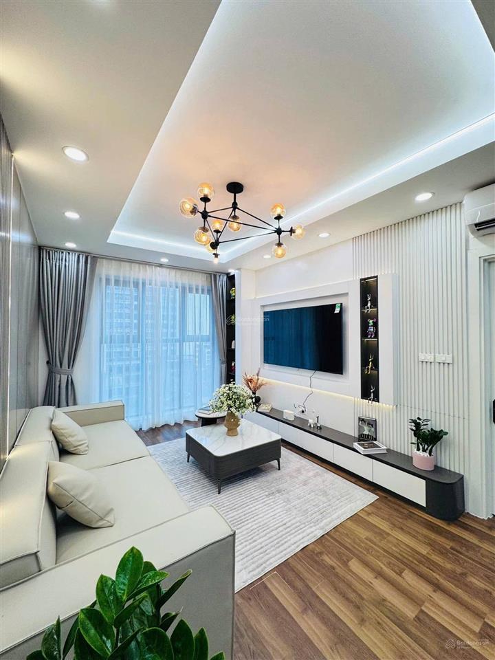 Bố mẹ mình cần cho thuê ch chung cư edorado tân hoàng minh  70m2  full đồ đẹp  giá chỉ 15 triệu.