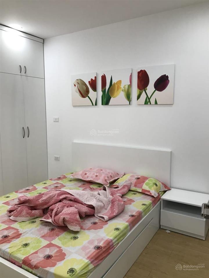 Bán gấp căn hộ chung cư ct2b nghĩa đô ( tòa đẹp)  hướng mát  sổ đỏ 48m2 ( 2pn)  đã có sổ đỏ  rẻ